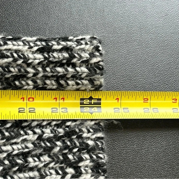 Ann Taylor Loft Women’s Small Cardigan Wool Blend Chunky Cozy Black White - Picture 8 of 12